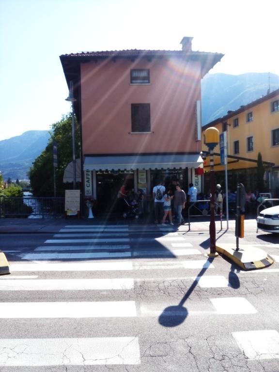Alloggio Ponte Dei Cavalleggeri Hotel Тренто Екстериор снимка