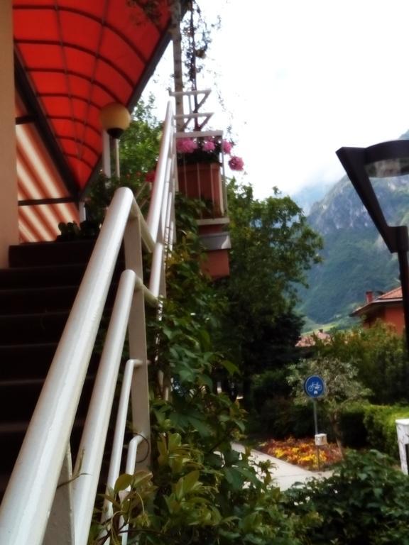 Alloggio Ponte Dei Cavalleggeri Hotel Тренто Екстериор снимка