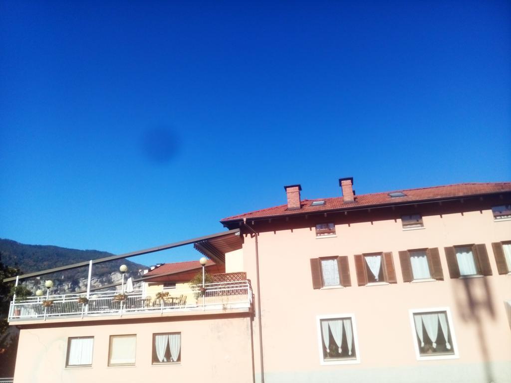 Alloggio Ponte Dei Cavalleggeri Hotel Тренто Екстериор снимка