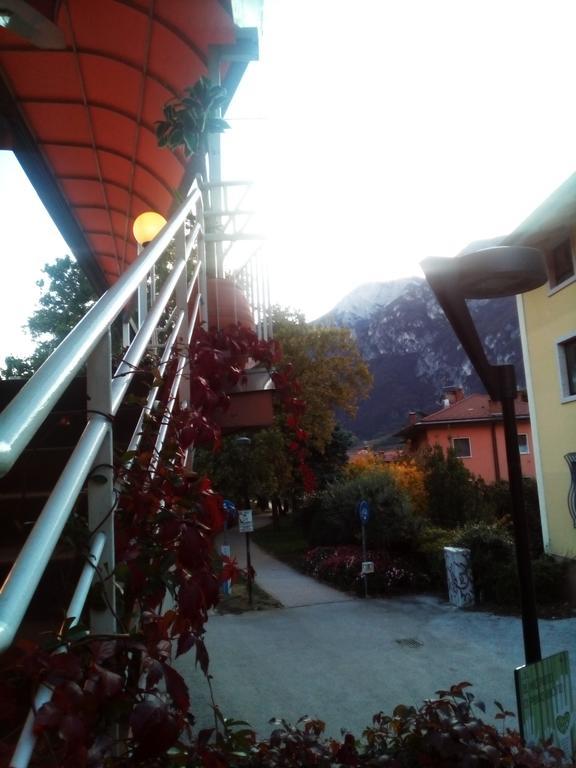 Alloggio Ponte Dei Cavalleggeri Hotel Тренто Екстериор снимка