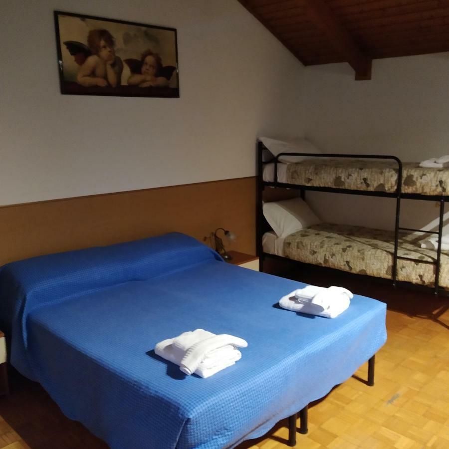Alloggio Ponte Dei Cavalleggeri Hotel Тренто Екстериор снимка